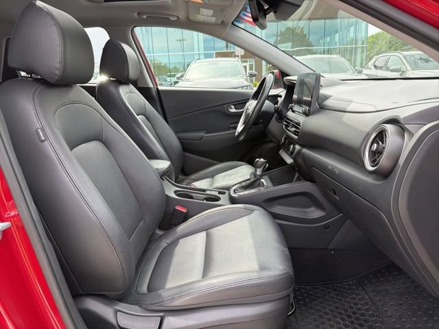Used 2022 Hyundai Kona Limited AWD/4WD image 32