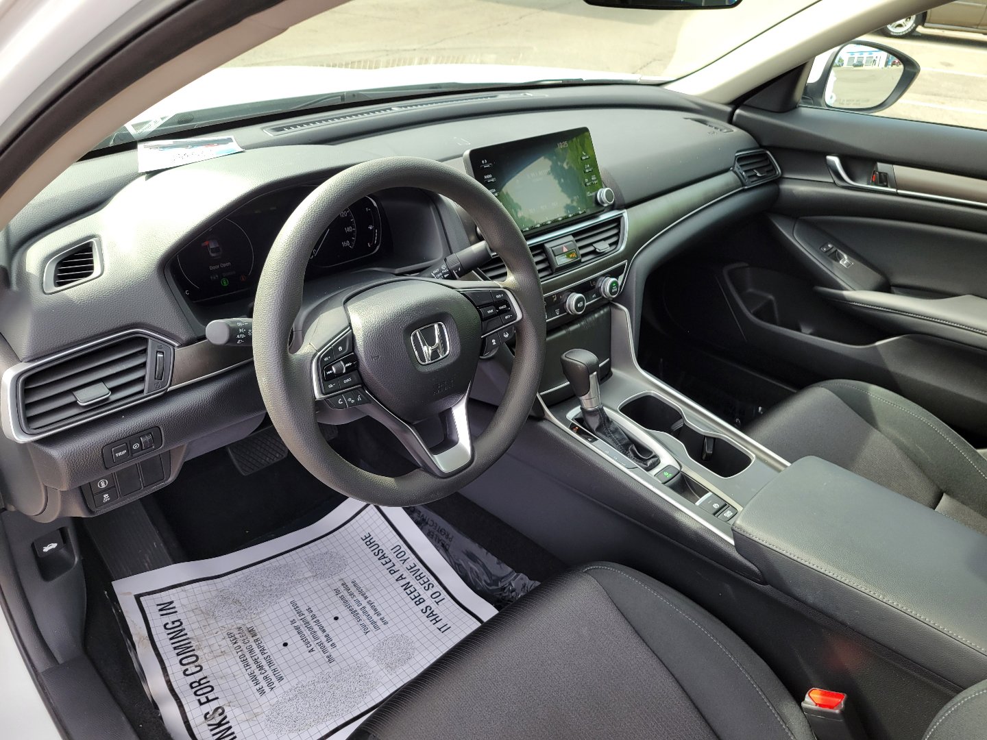 Certified 2018 Honda Accord LX image 17