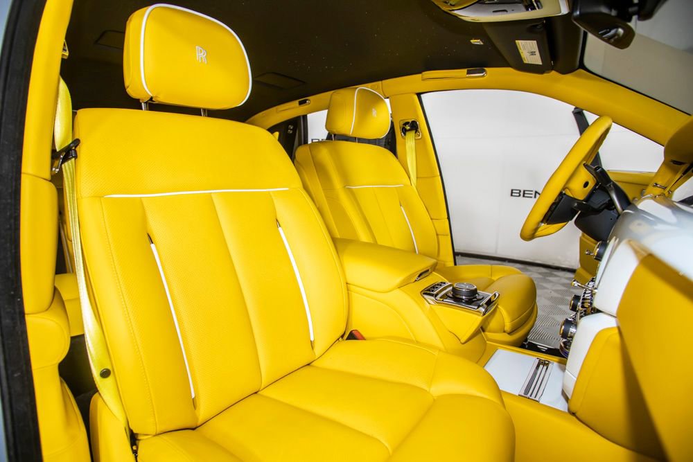 Used 2018 Rolls-Royce Phantom Sedan image 36