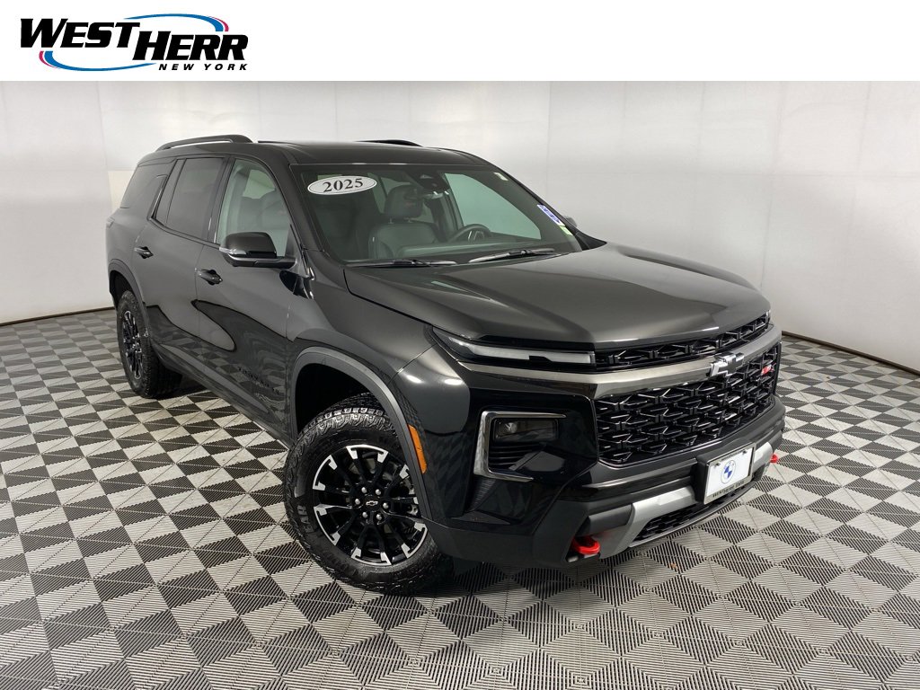 Used 2025 Chevrolet Traverse Z71 w/ Driver Confidence Package