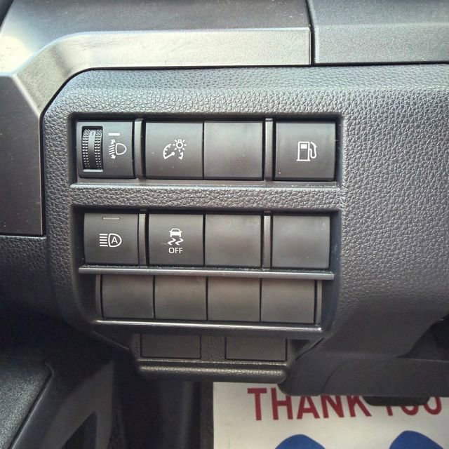 Used 2025 Toyota 4Runner SR5 AWD/4WD image 24