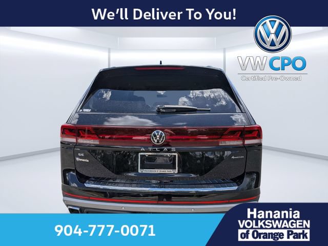 Certified 2025 Volkswagen Atlas Peak Edition SE AWD/4WD image 4