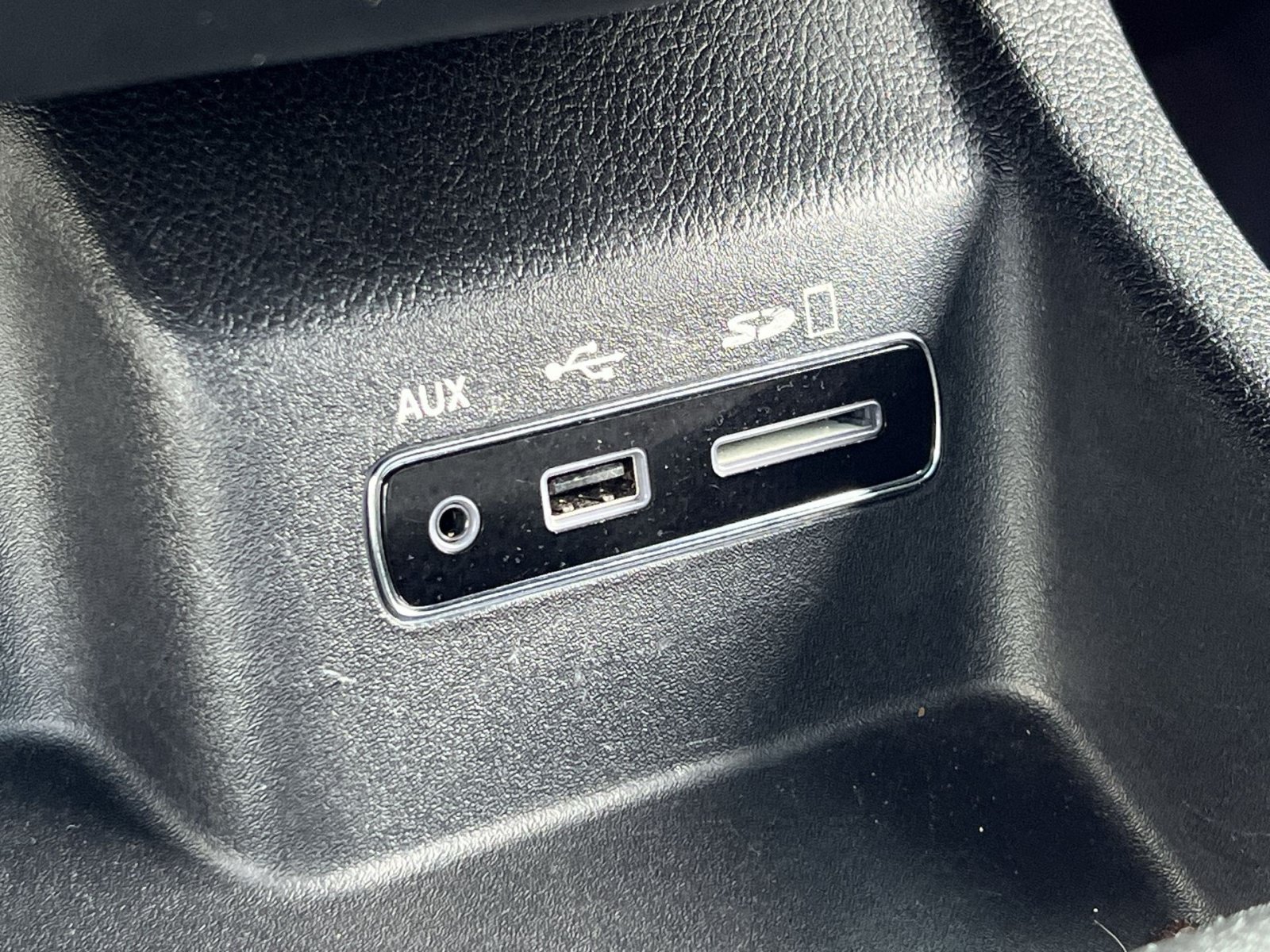 Used 2015 Dodge Durango R/T w/ Premium Nappa Leather Group AWD/4WD image 43