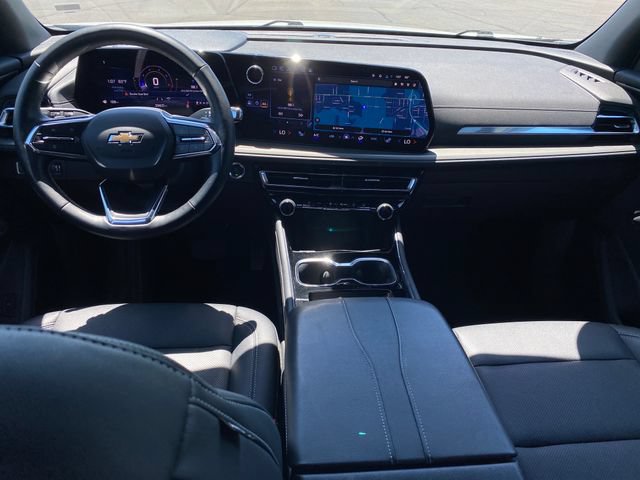 Certified 2025 Chevrolet Traverse LT FWD image 6