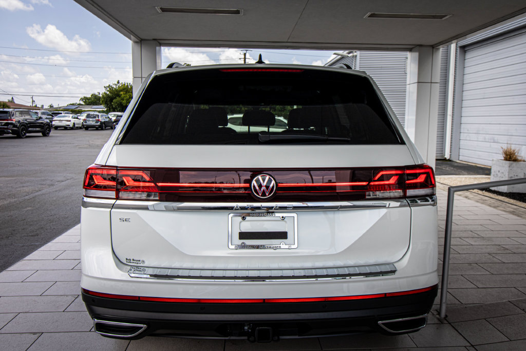 New 2026 Volkswagen Atlas SE FWD image 18