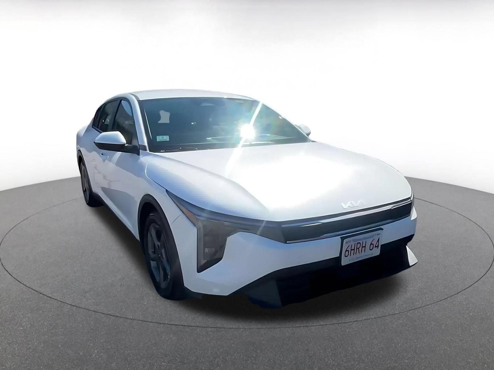 Used 2025 Kia K4 FWD image 3