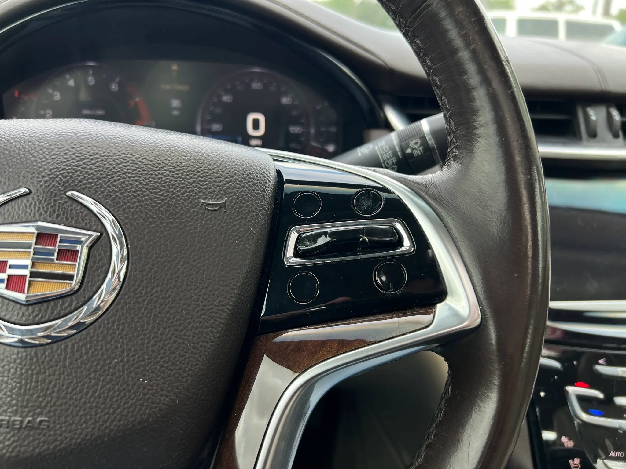 Used 2014 Cadillac XTS Premium FWD image 19