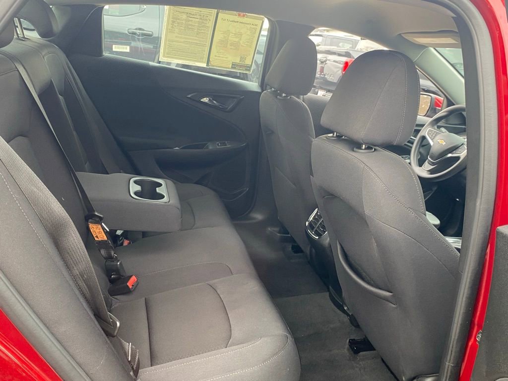 Used 2024 Chevrolet Malibu LT image 18