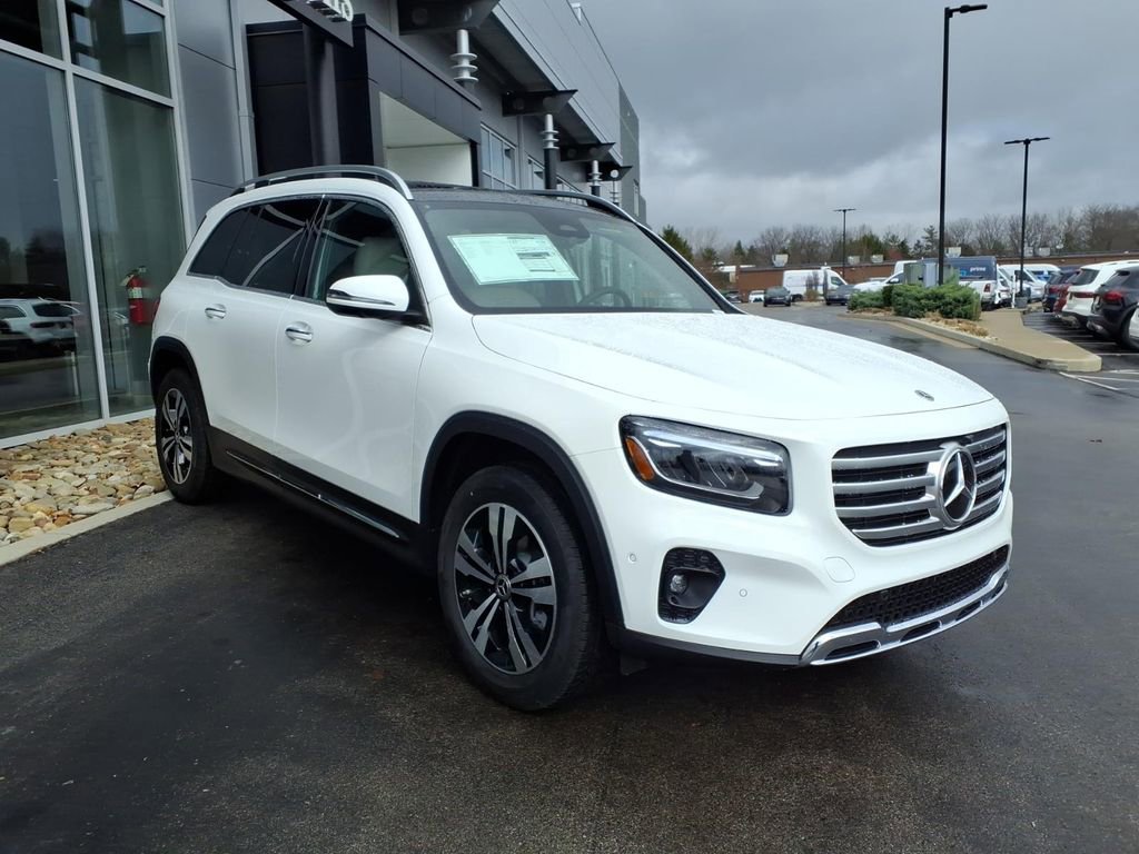 New 2026 Mercedes-Benz GLB 250 4MATIC image 8