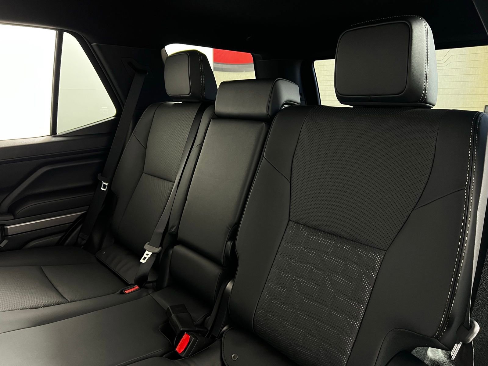 Certified 2026 Toyota 4Runner TRD Off-Road Premium image 26