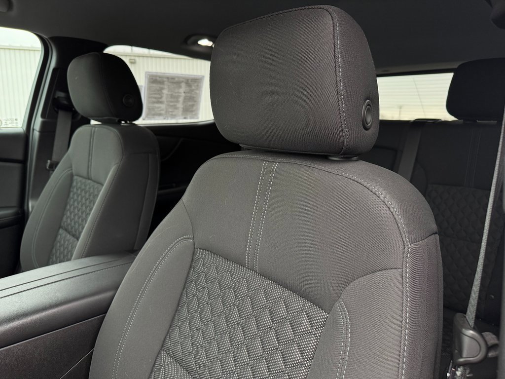 Used 2022 Chevrolet Blazer LT image 10