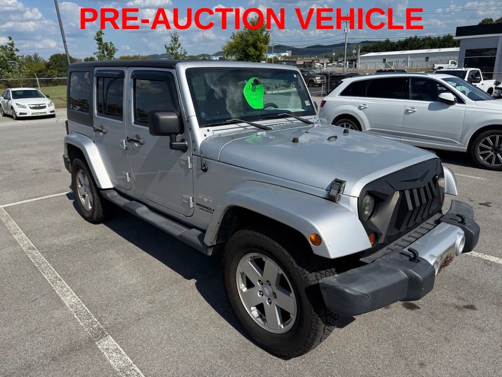 Used 2011 Jeep Wrangler Unlimited Sahara w/ Connectivity Group AWD/4WD image 5