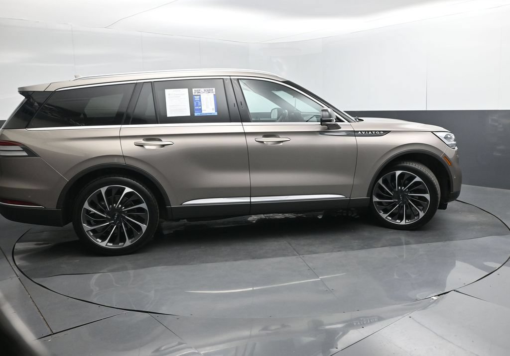 Used 2020 Lincoln Aviator Reserve w/ Equipment Group 202A AWD/4WD image 35