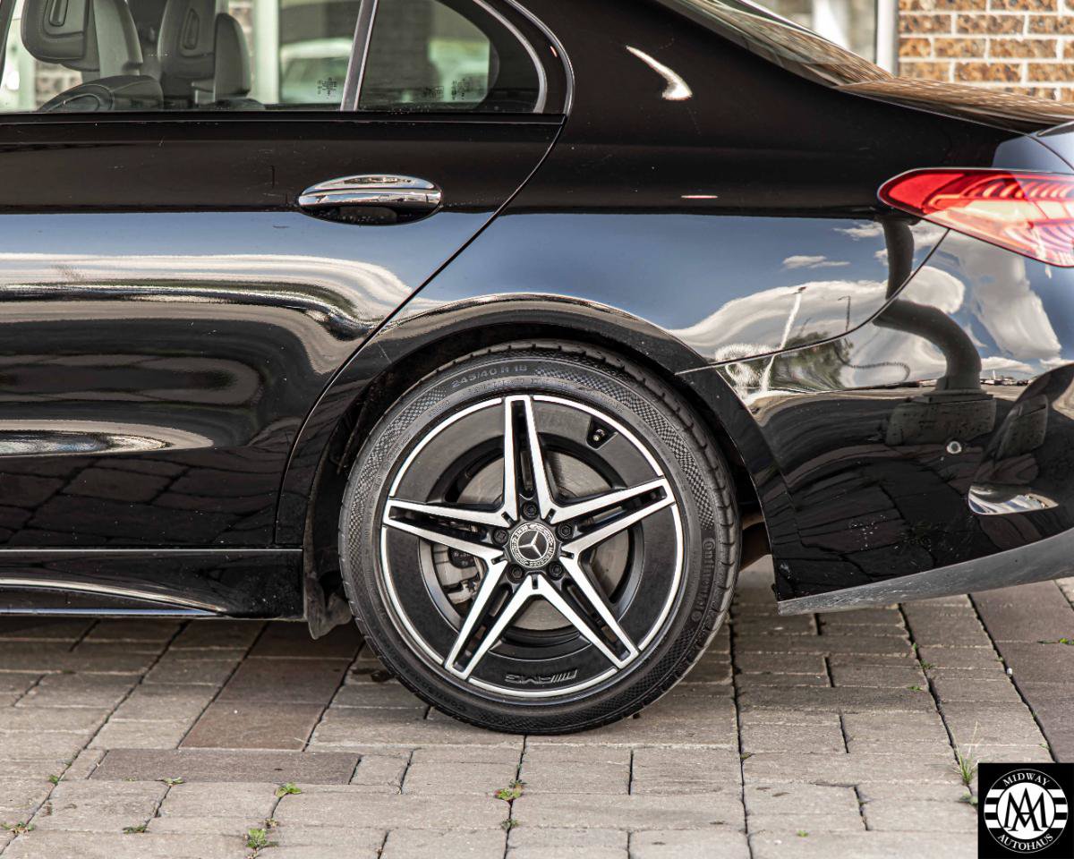 Used 2025 Mercedes-Benz C 300 Sedan image 5