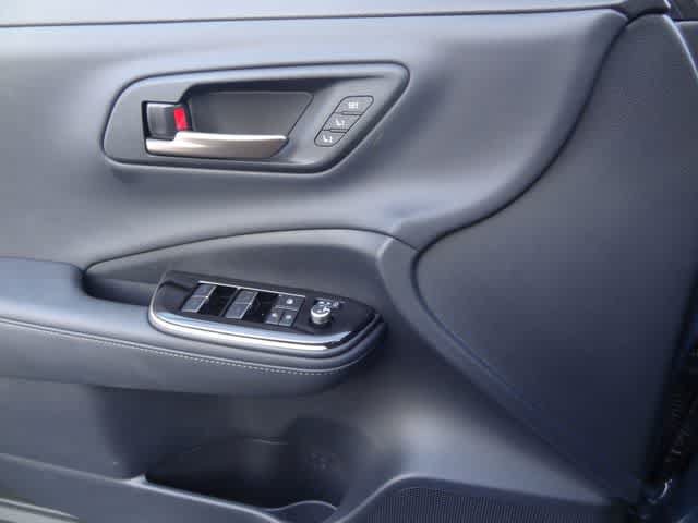 Certified 2026 Toyota Crown AWD/4WD image 15