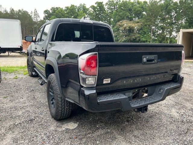 Used 2020 Toyota Tacoma TRD Off-Road w/ TRD Premium Off Road Package AWD/4WD image 4