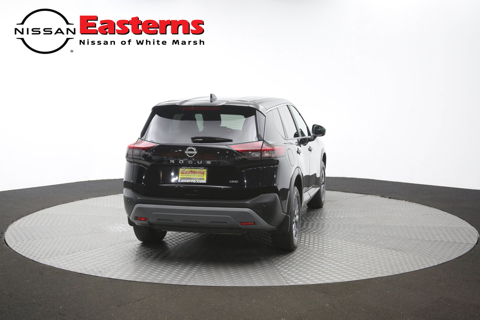 Used 2023 Nissan Rogue S AWD/4WD image 33