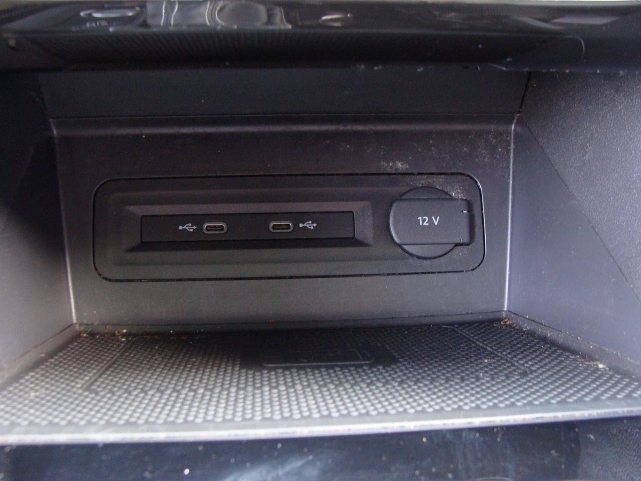 Used 2022 Volkswagen Atlas SEL AWD/4WD image 28