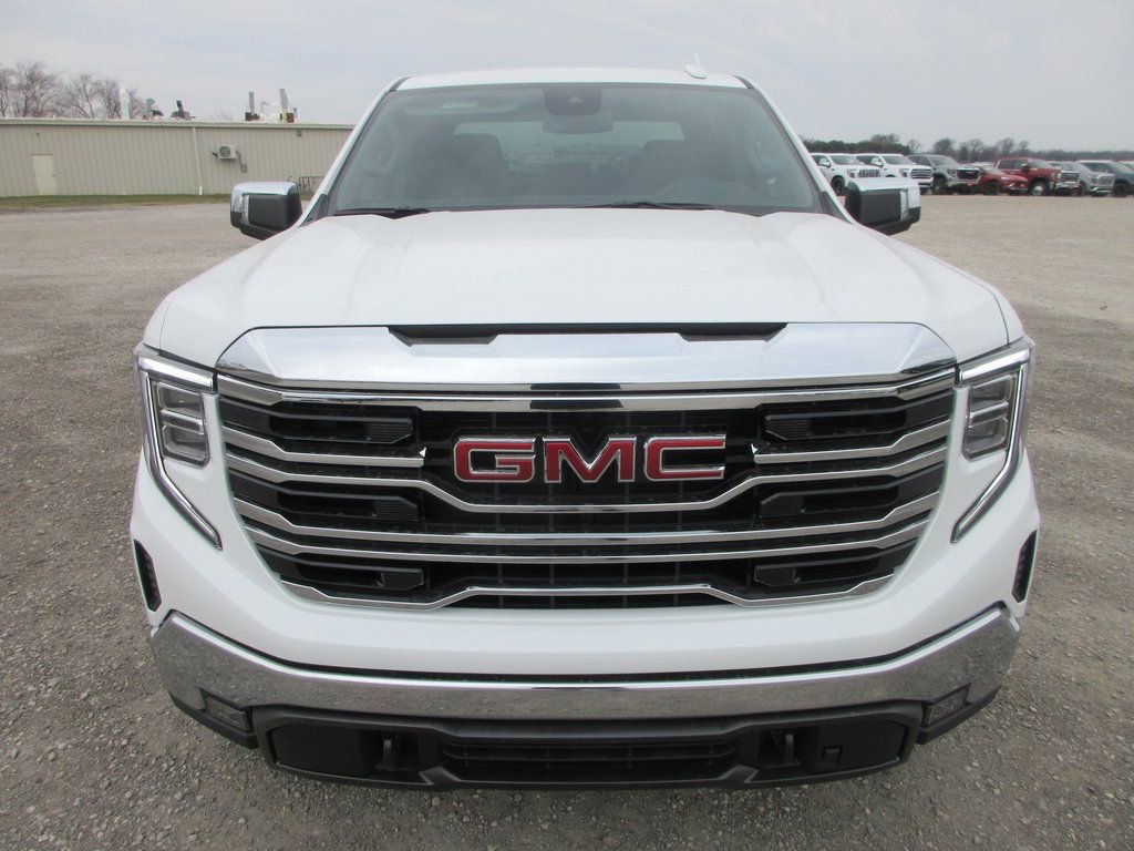 New 2026 GMC Sierra 1500 SLT w/ SLT Premium Package image 11