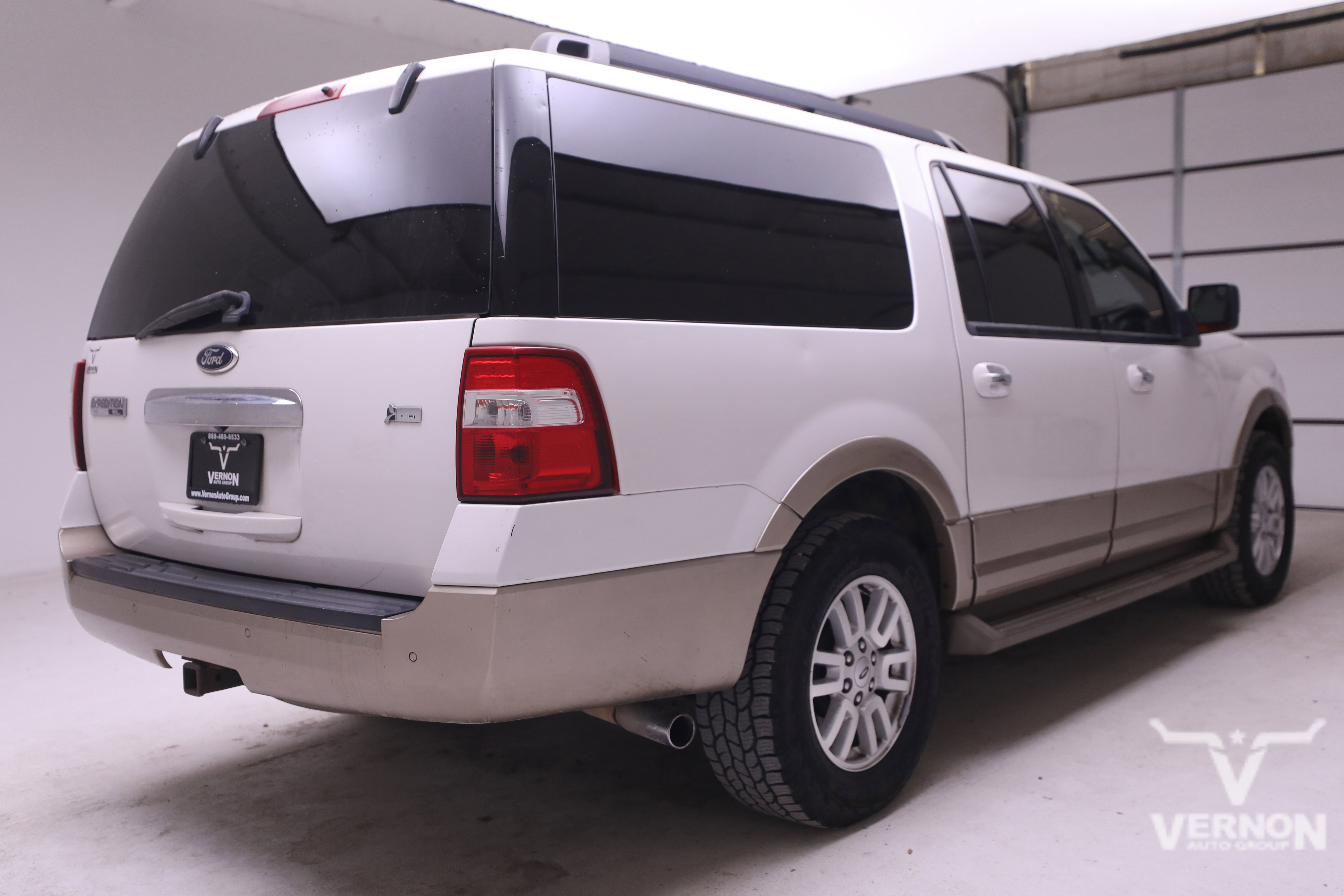 Used 2013 Ford Expedition EL XLT image 5