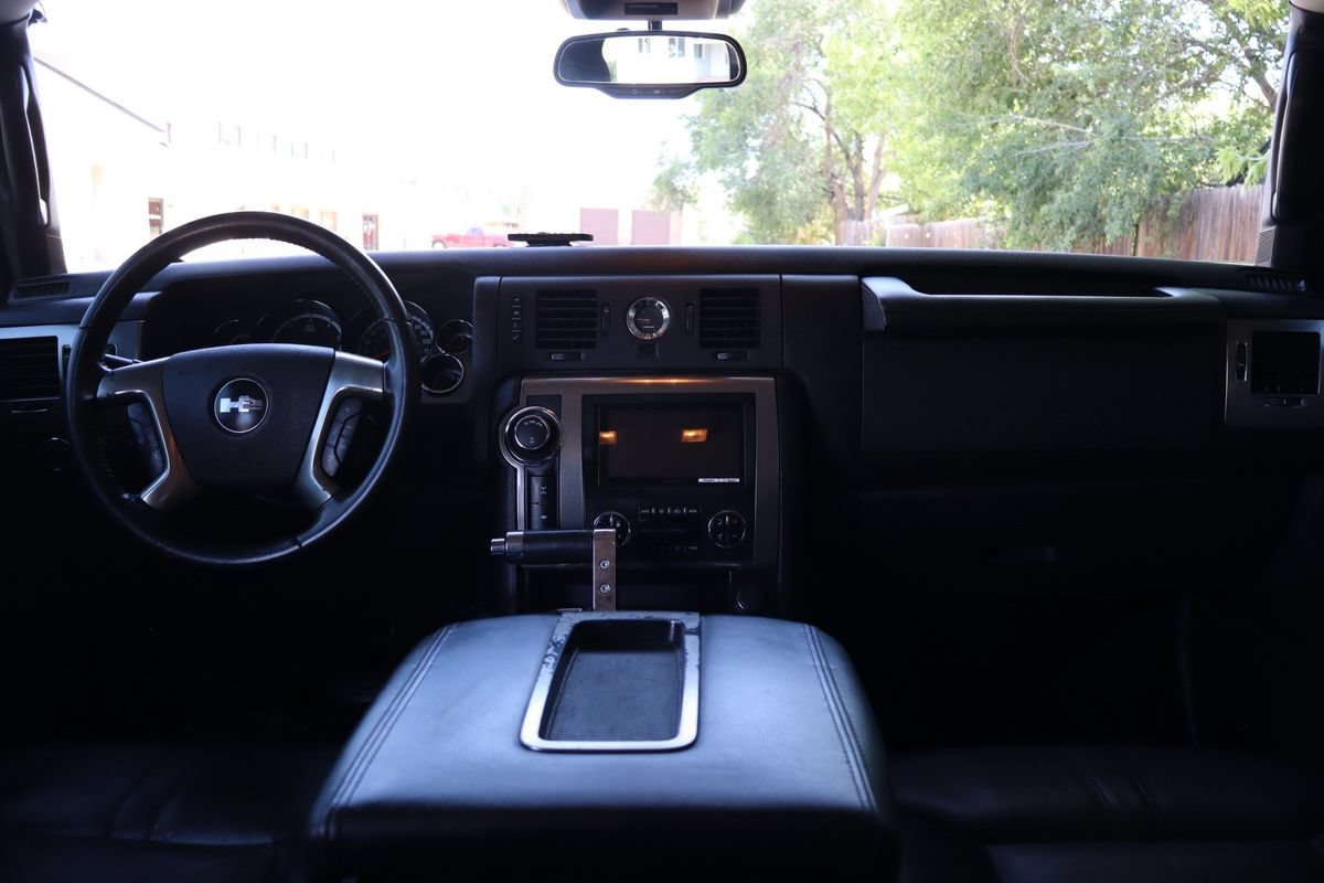Used 2009 HUMMER H2 Luxury AWD/4WD image 15