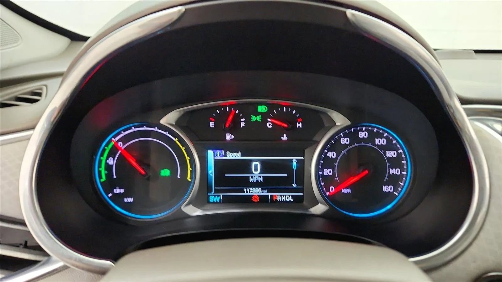 Used 2018 Chevrolet Malibu Hybrid w/ Driver Confidence Package image 23