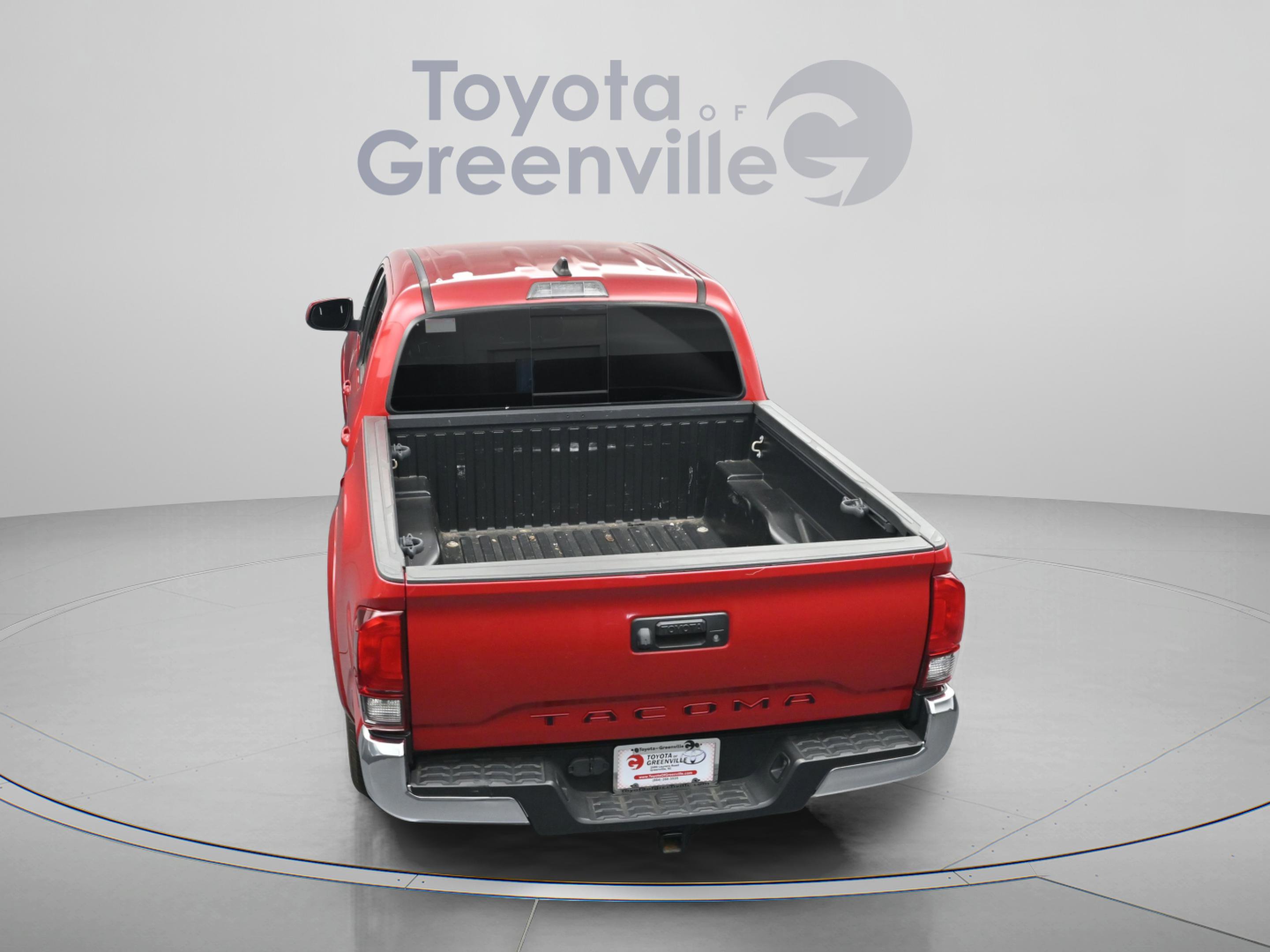 Used 2023 Toyota Tacoma SR5 AWD/4WD image 11