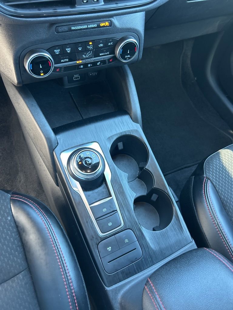 Used 2024 Ford Escape ST-Line image 12