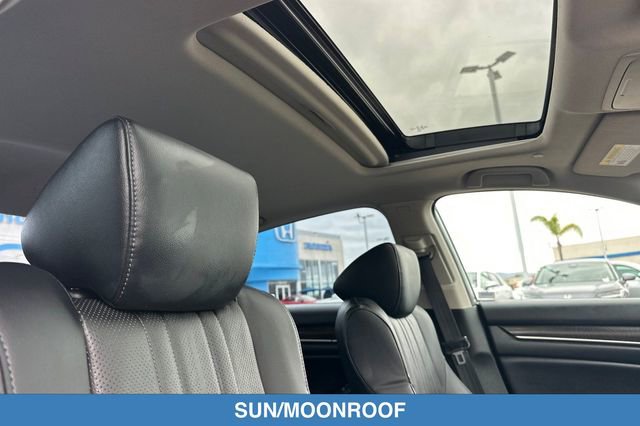 Certified 2018 Honda Accord Touring image 19