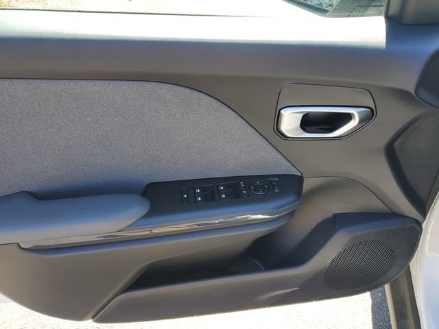 Certified 2025 Kia K4 EX image 23