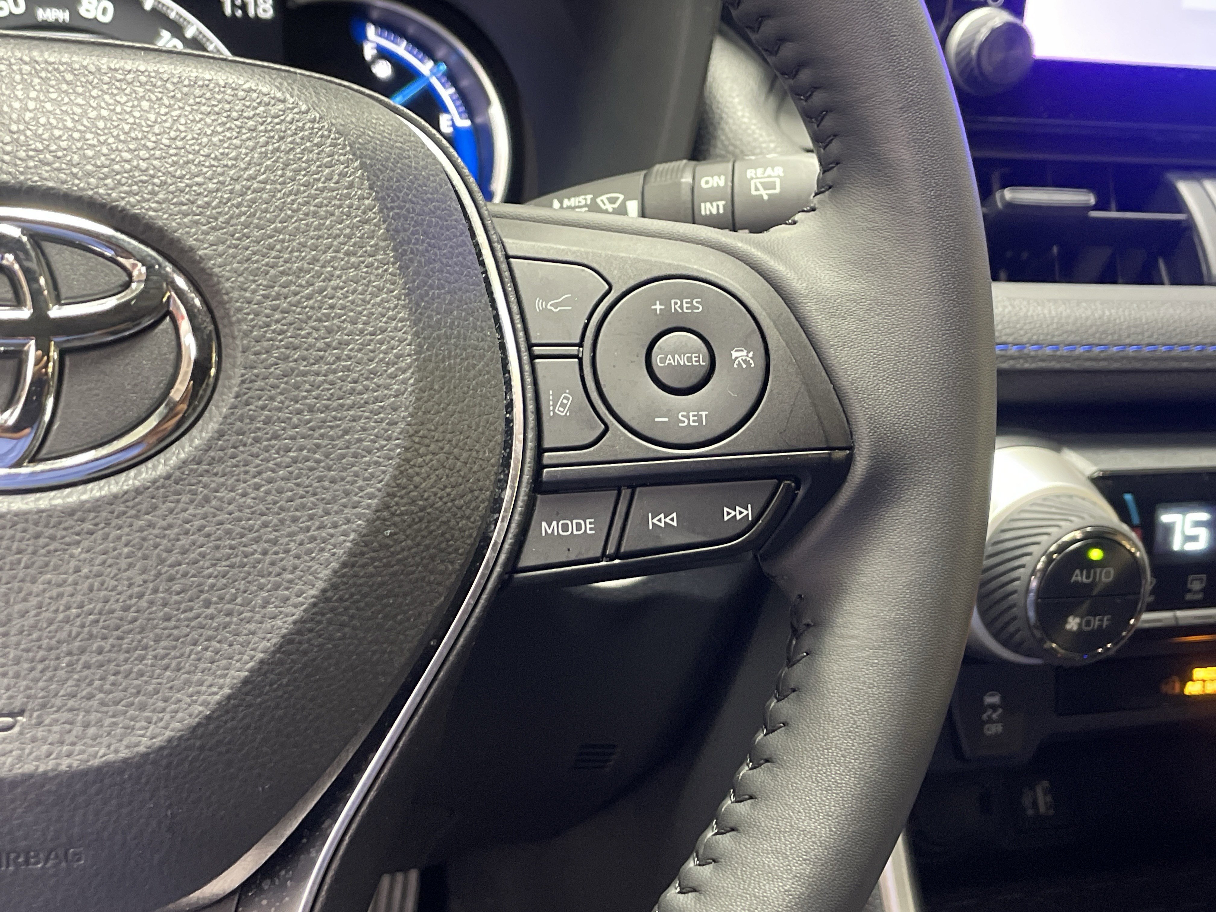 Certified 2025 Toyota RAV4 SE image 20