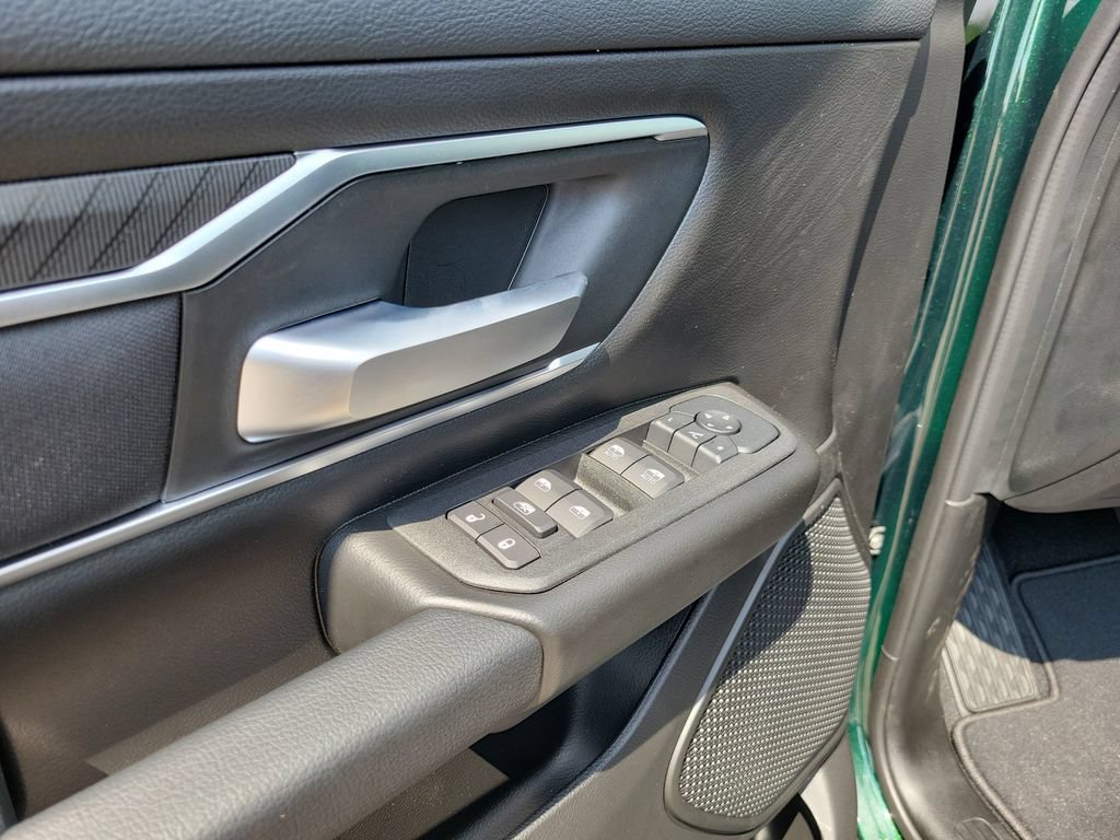 New 2026 RAM 1500 Big Horn AWD/4WD image 14
