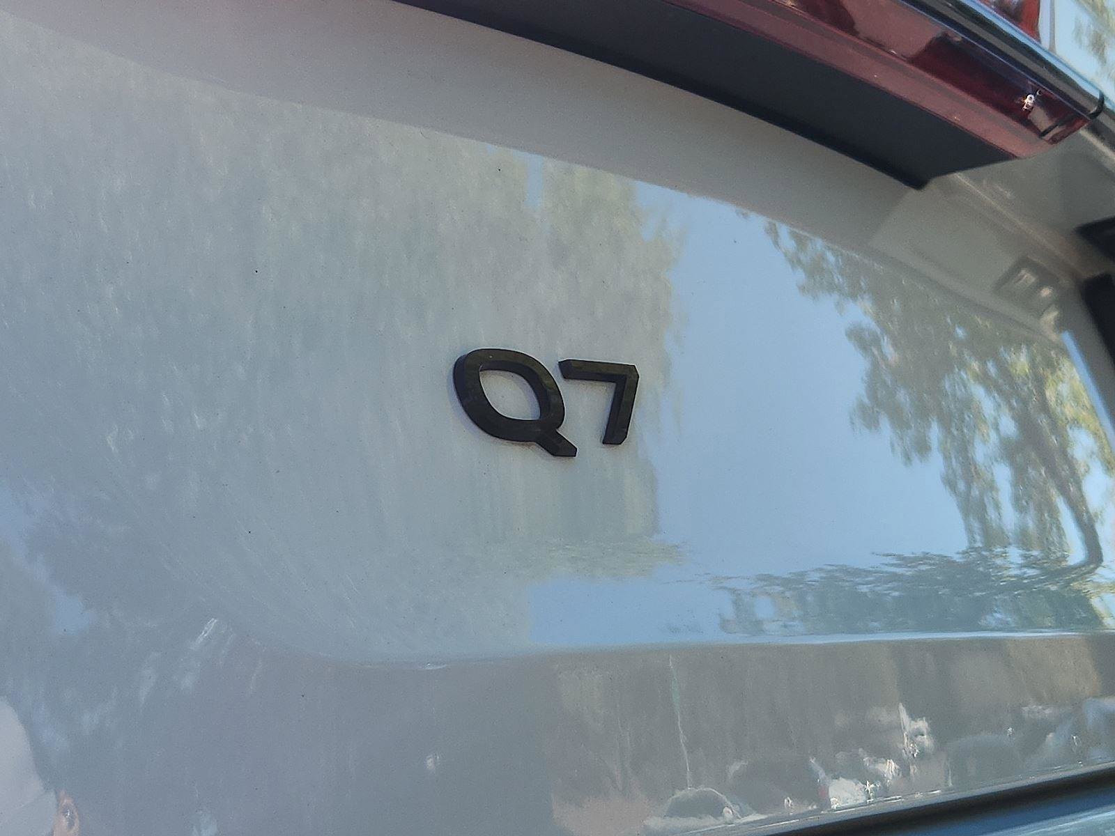 Used 2025 Audi Q7 3.0T Prestige w/ Prestige Package image 31