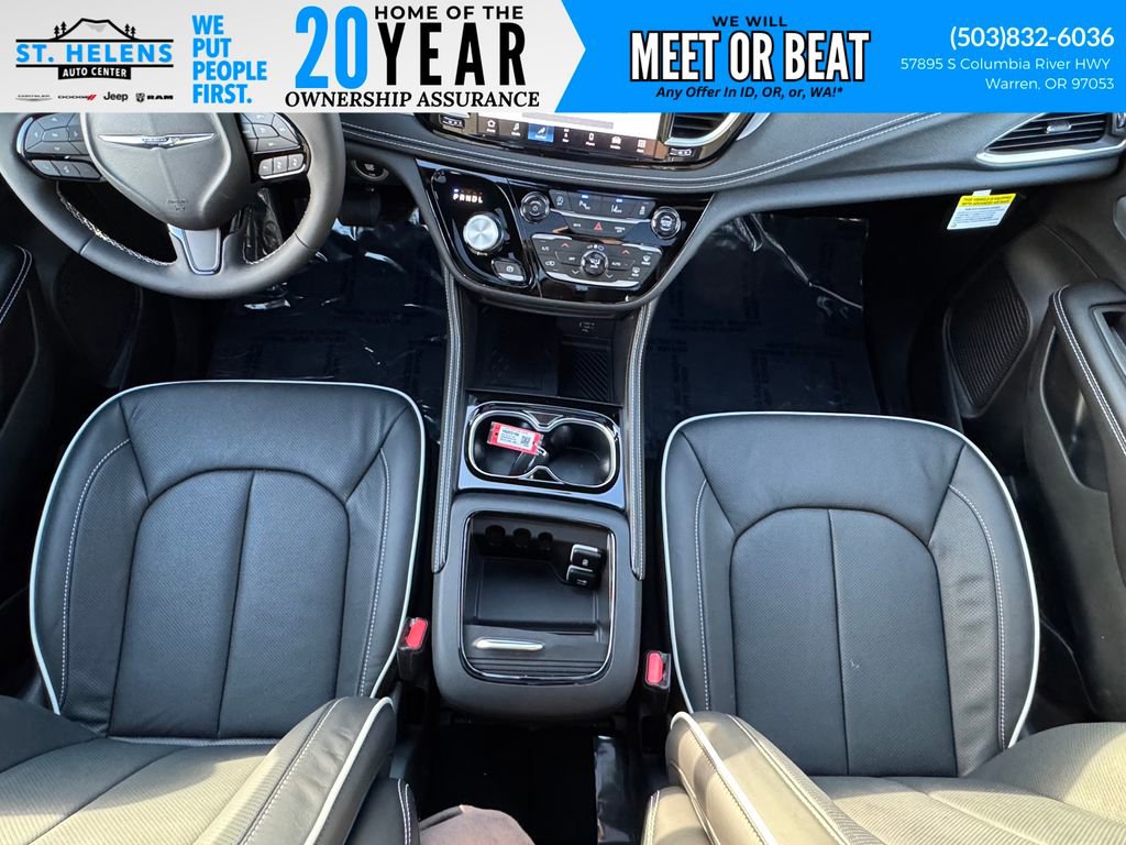 New 2026 Chrysler Pacifica Limited image 29