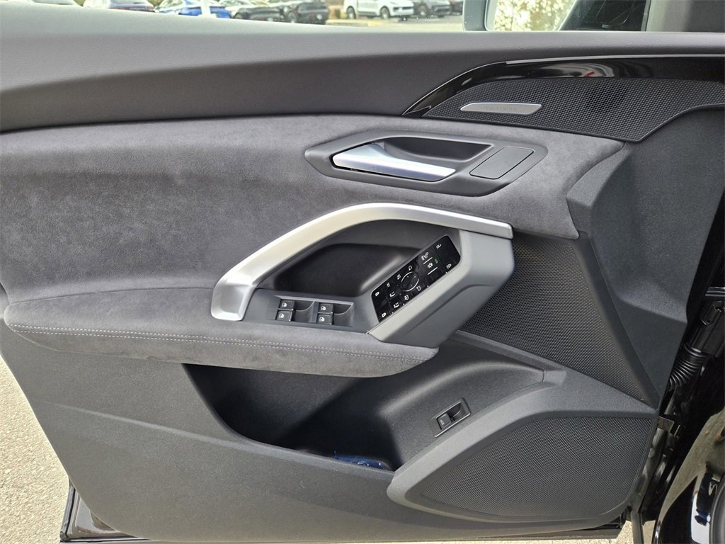 New 2025 Audi SQ5 Premium Plus image 17