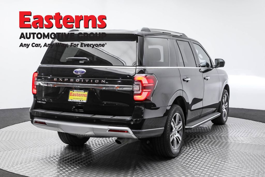Used 2023 Ford Expedition Limited image 5