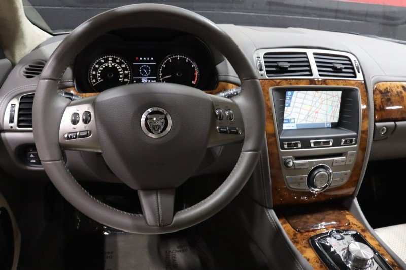 Used 2010 Jaguar XK Coupe RWD image 56
