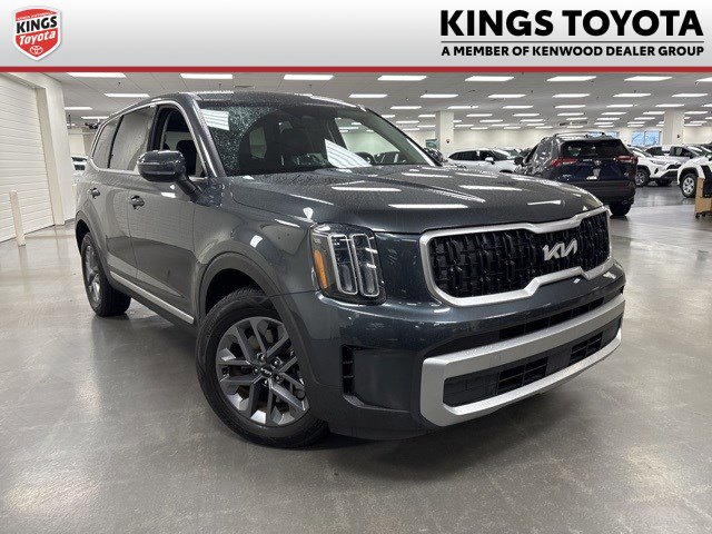 Used 2023 Kia Telluride LX