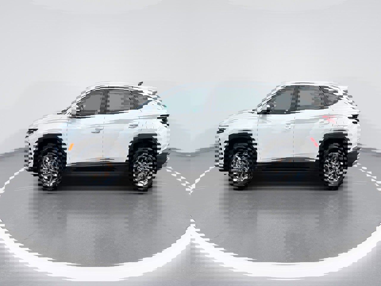 Used 2025 Hyundai Tucson SE image 5