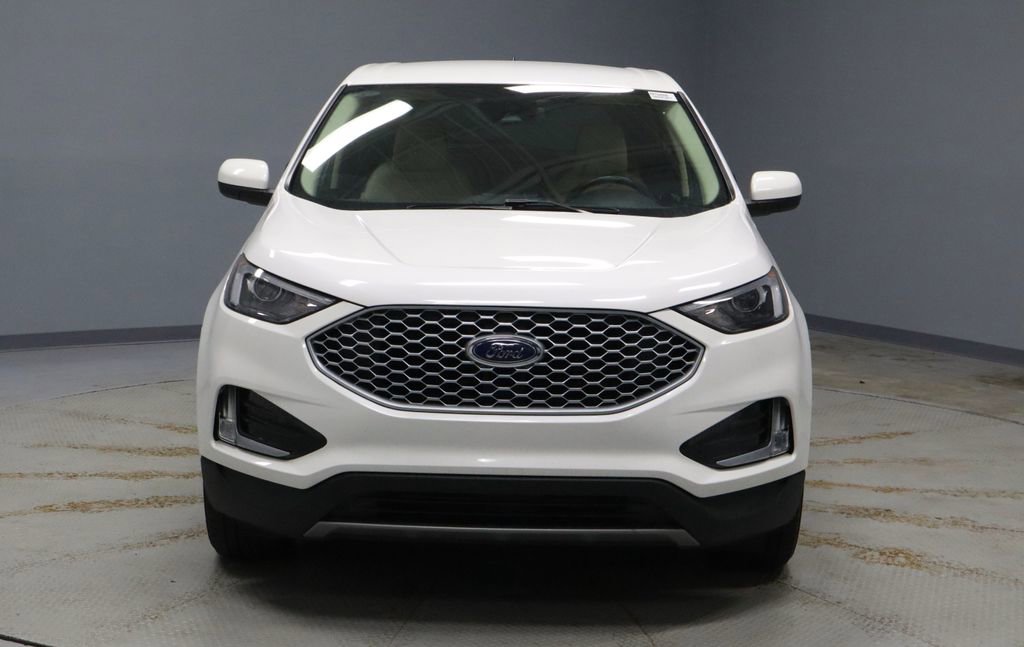 Certified 2023 Ford Edge SEL w/ Convenience Package image 7