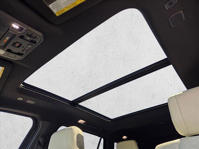 Used 2023 Toyota Sequoia Capstone image 15