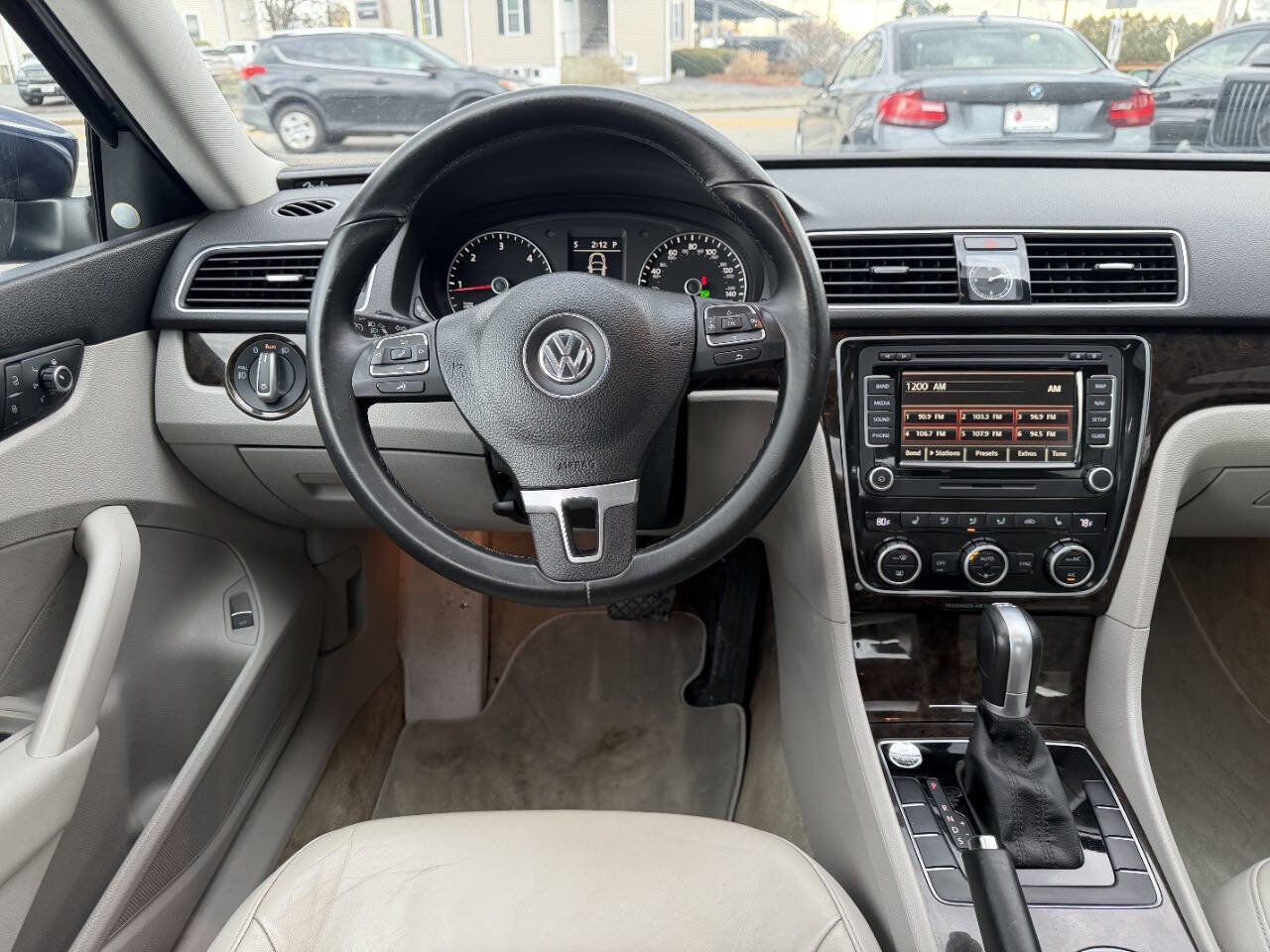 Used 2015 Volkswagen Passat TDI SEL Premium image 21