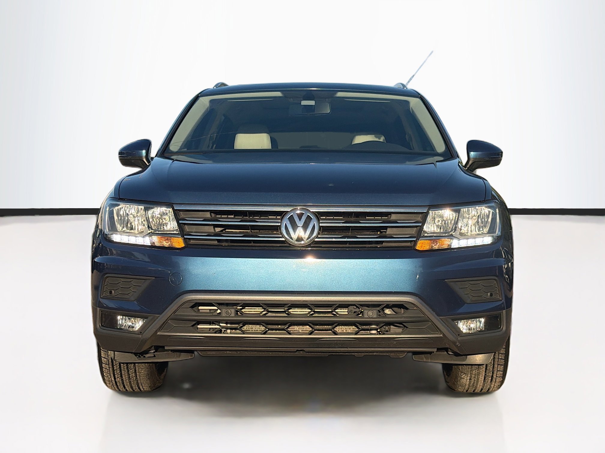 Used 2019 Volkswagen Tiguan SE image 8