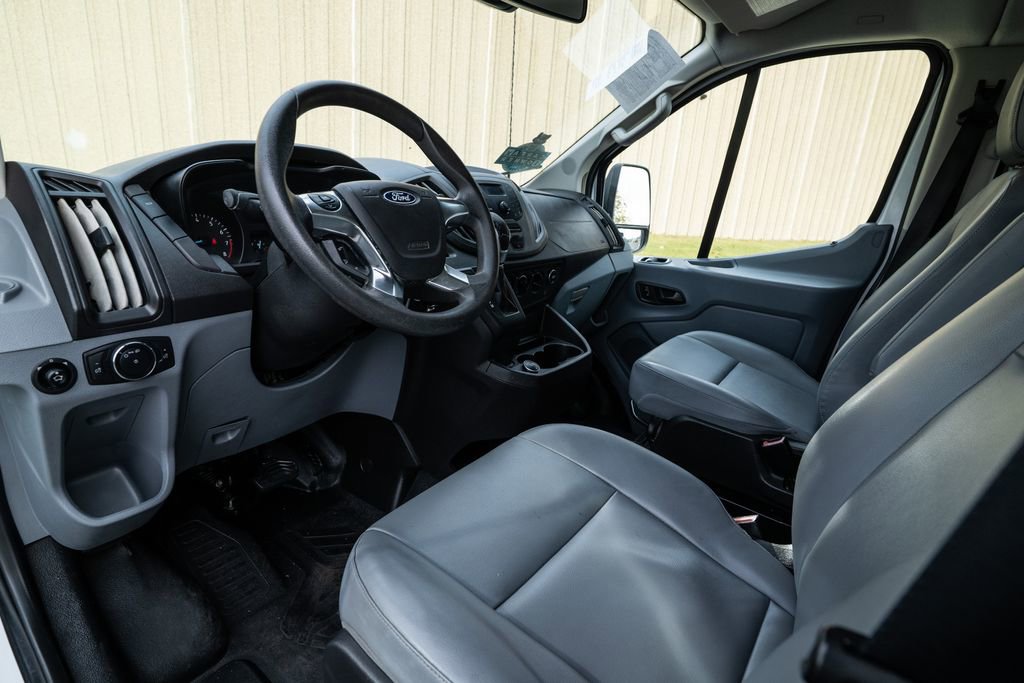 Used 2017 Ford Transit 350 XL image 11