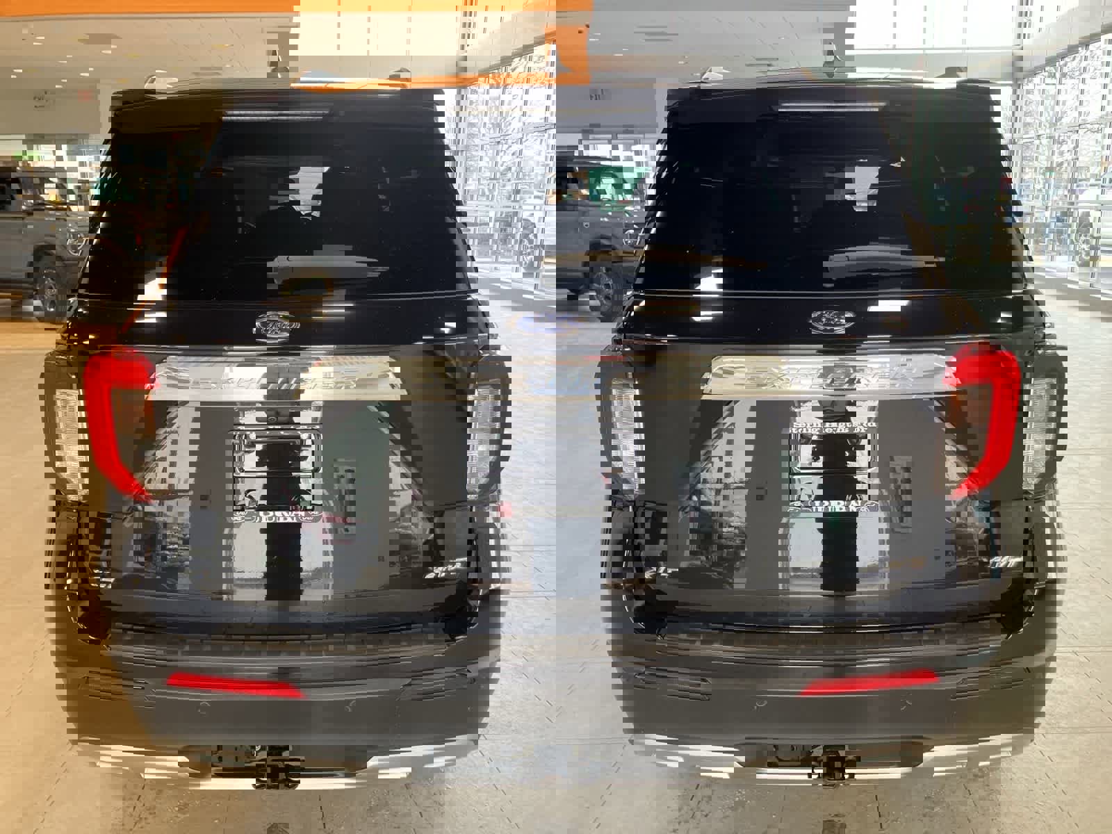 Certified 2023 Ford Explorer XLT w/ Equipment Group 202A image 6