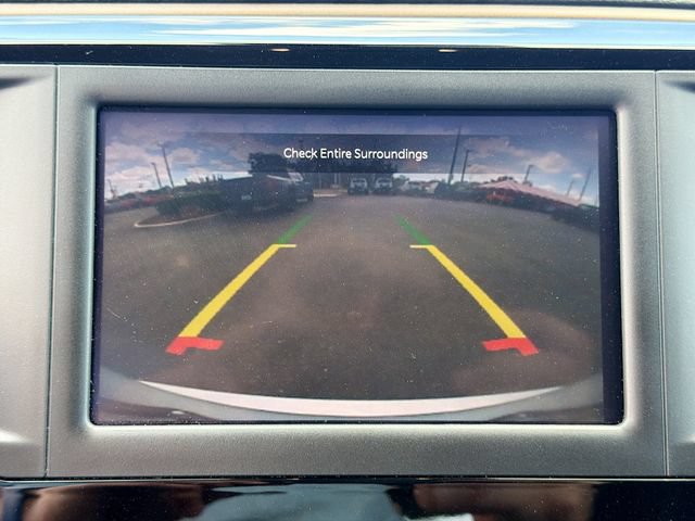 Used 2023 Chrysler Voyager LX FWD image 14