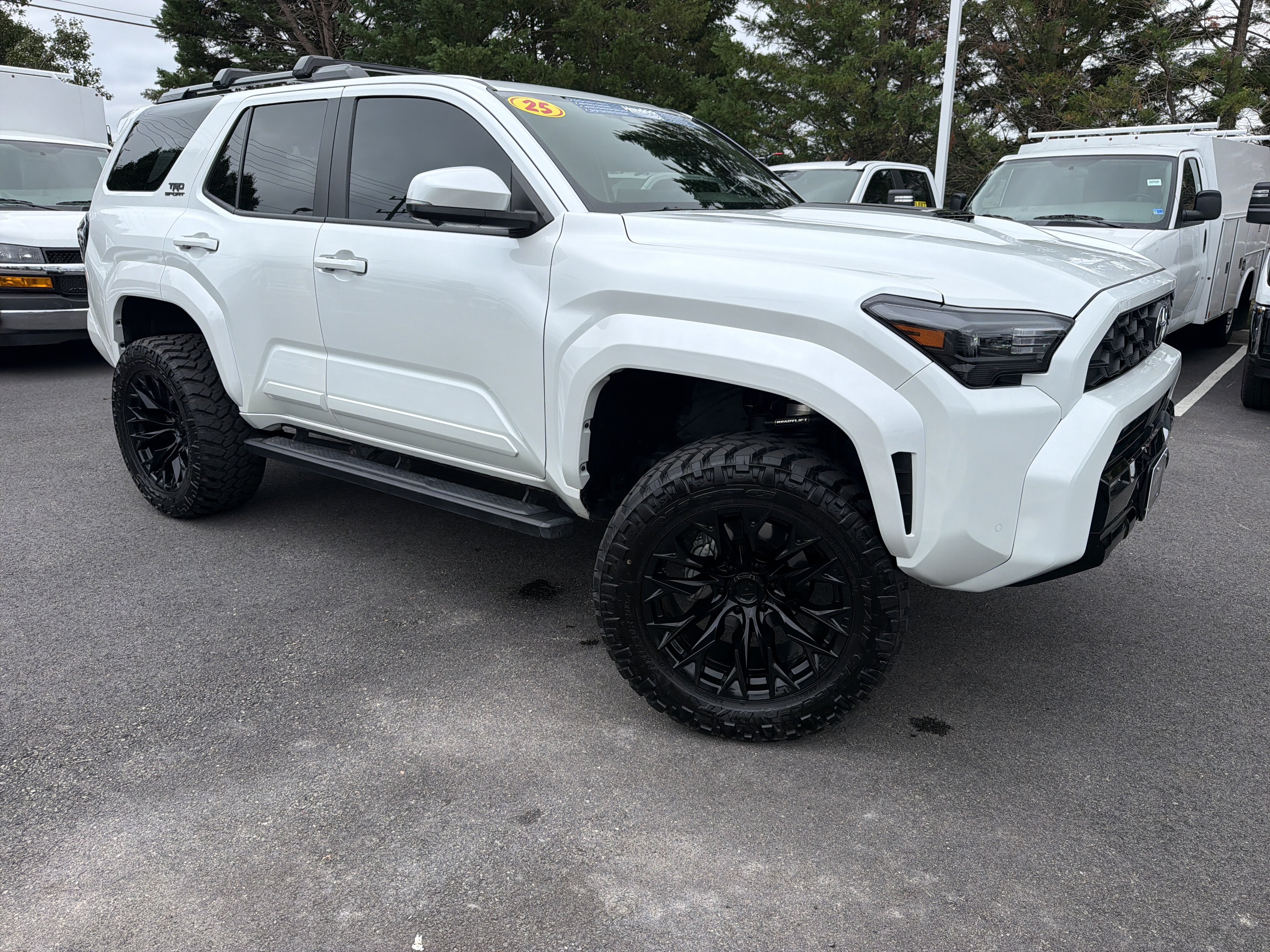 Used 2025 Toyota 4Runner TRD Sport Premium w/ Tow Technology Package AWD/4WD image 2