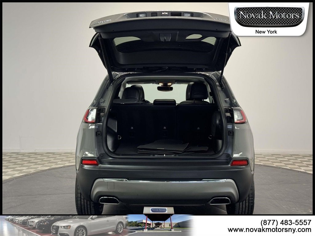 Used 2022 Jeep Cherokee Limited image 8