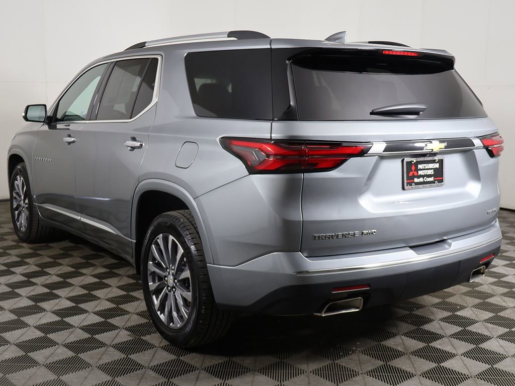 Used 2023 Chevrolet Traverse Premier AWD/4WD image 14