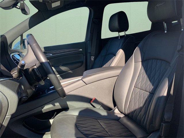 Used 2023 Buick Enclave Avenir w/ Avenir Technology Package image 19